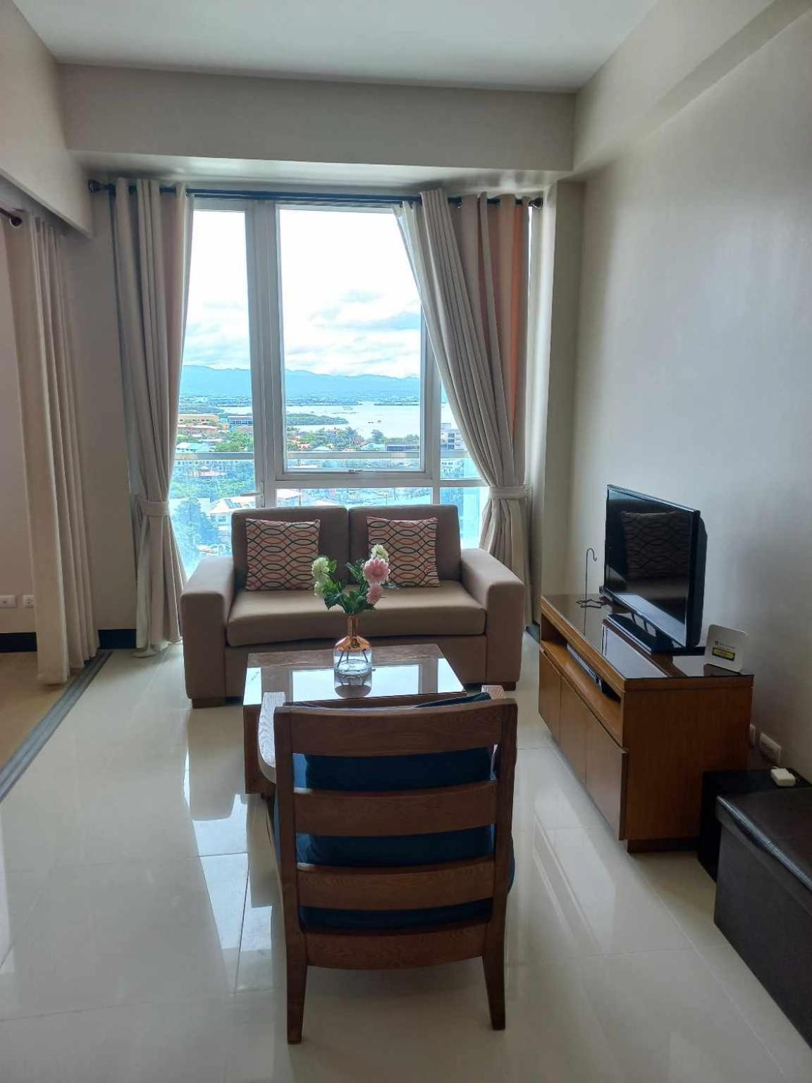 Condo-Mactan Newtown Lapu-Lapu City Exterior foto